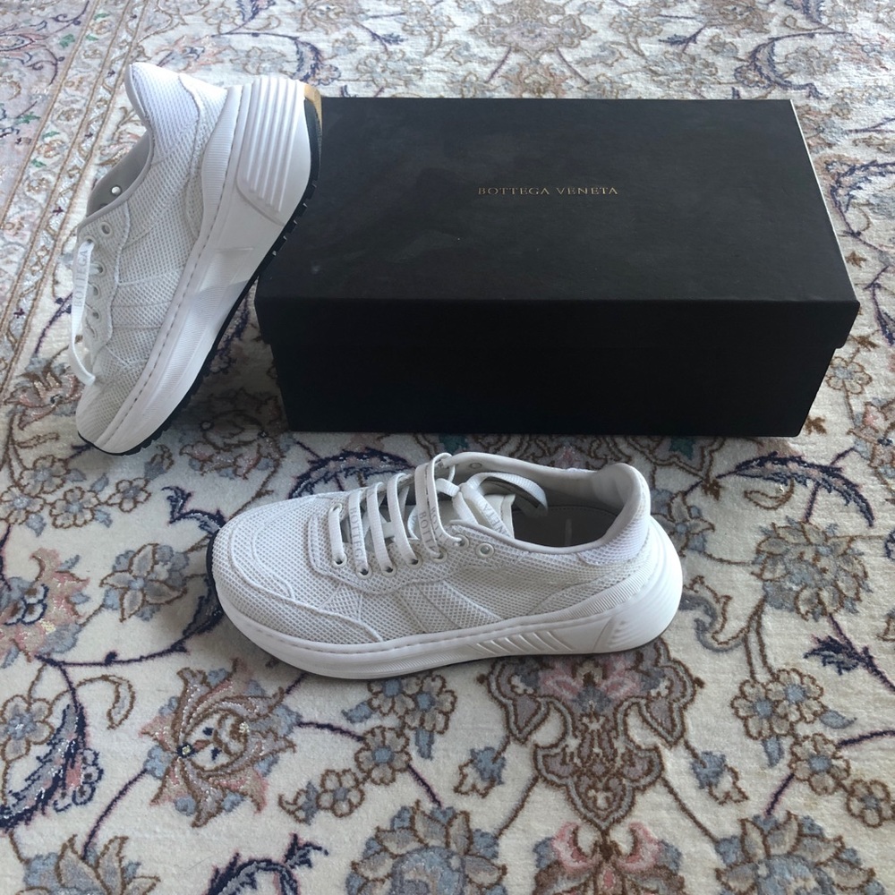 Bottega Veneta Speedster Sneakers size 37 (6.5)